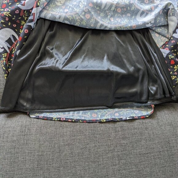 Hide & Seek Button Front Sleeveless Sloth Print Summer Dress - Picture 5 of 10